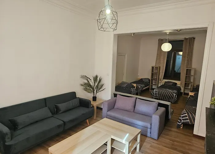 Rez-de-chaussee Lägenhet